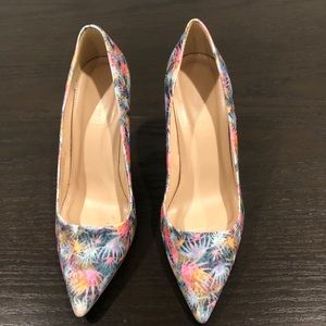 Jcrew pumps, multicolor with some glitter size 8